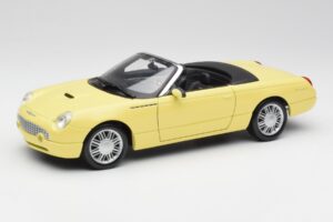 Ford Thunderbird Show Car Geltonas Maisto 1:18 50335 Metalas