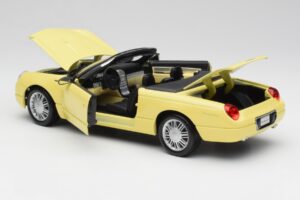 Ford Thunderbird Show Car Geltonas Maisto 1:18 50335 Metalas - nuotrauka 5 iš 8
