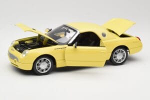 Ford Thunderbird Show Car Geltonas Maisto 1:18 50336 Metalas - nuotrauka 2 iš 8