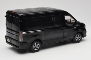Ford Transit Juodas JMC 1:18 SHRV363CM02JP Metalas - nuotrauka 3 iš 8
