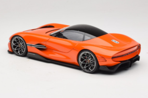 Genesis X Gran Berlinetta VGT Orange Magma Norev 1:18 188032 Metalas - nuotrauka 5 iš 6