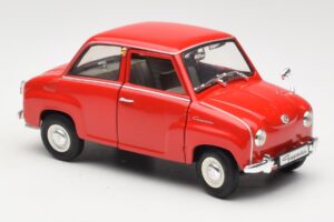 Goggomobil T 250 Raudonas Revell 1:18 8952 Metalas - nuotrauka 5 iš 7
