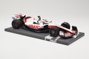 Haas VF-22 #20 K. Magnussen Bahrain GP 2022 Minichamps 1:18 117220120 Metalas - nuotrauka 4 iš 6