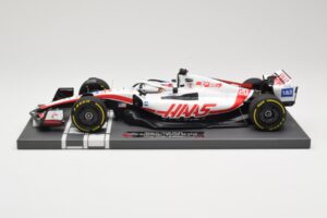 Haas VF-22 #20 K. Magnussen British GP 2022 Minichamps 1:18 117221020 Metalas