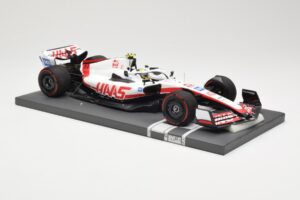 Haas VF-22 #47 M. Schumacher Bahrain GP 2022 Minichamps 1:18 117220147 Metalas - nuotrauka 4 iš 6