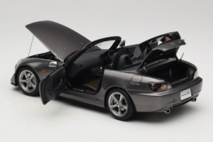 Honda S2000 AP2 Type S Moon Rock Metallic MotorHelix 1:18 M85111 Metalas - nuotrauka 6 iš 9