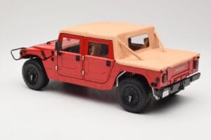 Hummer H1 Soft Top Raudonas Exoto 1:18 01805 Metalas - nuotrauka 7 iš 8
