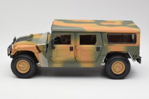 Hummer H1 Station Wagon Military Maisto 1:18 56049 Metalas - nuotrauka 4 iš 8