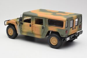 Hummer H1 Station Wagon Military Maisto 1:18 56049 Metalas - nuotrauka 7 iš 8