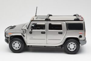 Hummer H2 Sidabrinis Maisto 1:18 7449569 Metalas - nuotrauka 4 iš 8