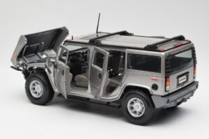 Hummer H2 Sidabrinis Maisto 1:18 7449569 Metalas - nuotrauka 5 iš 8
