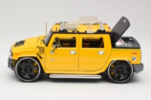Hummer H2 SUT Concept Geltonas Maisto 1:18 31067 Metalas - nuotrauka 4 iš 8