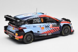 Hyundai i20 N Rally1 WRC #8 O. Tänak / M. Järveoja Rally Monte Carlo Night Version 2024 IXO 1:18 18RMC195 Metalas - nuotrauka 2 iš 6