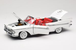Imperial Crown Kabrioletas Baltas Road Signature 1:18 20138 Metalas - nuotrauka 2 iš 8