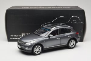 Infiniti EX25 J50 Grey Metallic Paudi 1:18 81L0049 Metalas - nuotrauka 8 iš 8