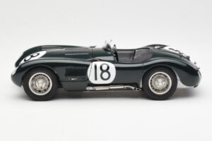 Jaguar C-Type #18 T. Rolt / D. Hamilton 24 Hours of Le Mans Winner 1953 CMC 1:18 M-195 Metalas - nuotrauka 3 iš 6