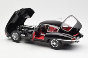 Jaguar E-Type 3.8 Series 1 Juodas Kyosho 1:18 08954BK Metalas - nuotrauka 5 iš 8