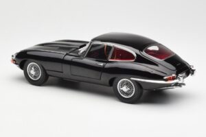 Jaguar E-Type 3.8 Series 1 Juodas Kyosho 1:18 08954BK Metalas - nuotrauka 7 iš 8