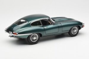 Jaguar E-Type 3.8 Series 1 Tamsiai Žalias Kyosho 1:18 08954DG Metalas - nuotrauka 3 iš 8