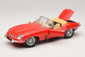 Jaguar E-Type Series 1 Kabrioletas Raudonas Bburago 1:18 3038 Metalas - nuotrauka 2 iš 8