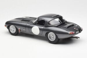 Jaguar E-Type Series 1 Coupe Lightweight Tamsiai Pilkas AUTOart 1:18 73647 Metalas - nuotrauka 7 iš 8