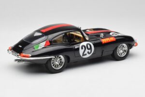 Jaguar E-Type #29 Juodas Bburago 1:18 3018-M4 Metalas - nuotrauka 3 iš 8