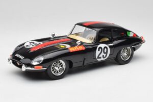 Jaguar E-Type #29 Juodas Bburago 1:18 3018-M4 Metalas