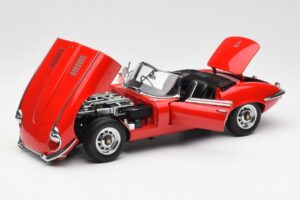 Jaguar E-Type Roadster Series III V12 Raudonas AUTOart 1:18 73523 Metalas - nuotrauka 2 iš 8