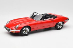 Jaguar E-Type Roadster Series III V12 Raudonas AUTOart 1:18 73523 Metalas