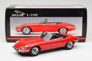 Jaguar E-Type Roadster Series III V12 Raudonas AUTOart 1:18 73523 Metalas - nuotrauka 8 iš 8
