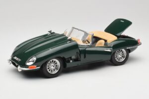 Jaguar E-Type Series 1 Roadster Žalias Bburago 1:18 3018-M5 Metalas - nuotrauka 2 iš 8