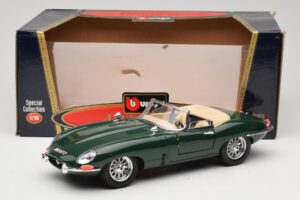 Jaguar E-Type Series 1 Roadster Žalias Bburago 1:18 3016-M1 Metalas - nuotrauka 8 iš 8