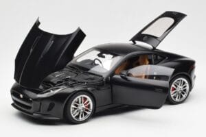 Jaguar F-Type R X152 Matinis Juodas AUTOart 1:18 73652 Kompozitas - nuotrauka 2 iš 8