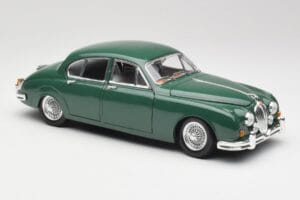 Jaguar Mark II British Racing Žalias & Mėlynas Salonas Maisto 1:18 59001 Metalas - nuotrauka 6 iš 8