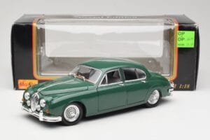 Jaguar Mark II British Racing Žalias & Mėlynas Salonas Maisto 1:18 59001 Metalas - nuotrauka 8 iš 8