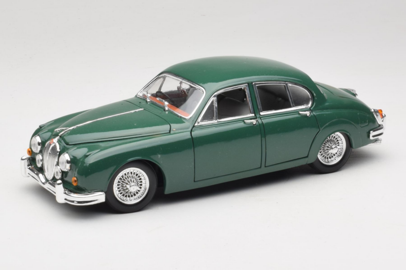 Jaguar Mark II Žalias Tchibo 1:18 49420 Metalas