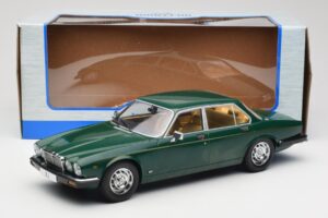 Jaguar XJ Series III Tamsiai Žalias MCG 1:18 MCG18175 Metalas - nuotrauka 6 iš 6
