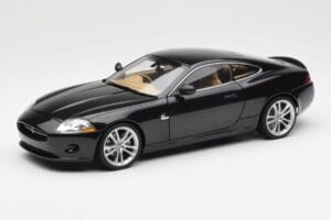 Jaguar XK-R X150 Midnight Juodas AUTOart 1:18 73632 Metalas