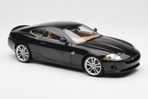 Jaguar XK-R X150 Midnight Juodas AUTOart 1:18 73632 Metalas - nuotrauka 6 iš 8
