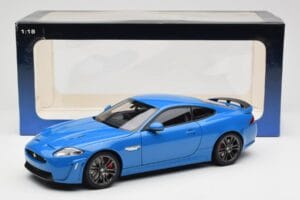 Jaguar XKR-S X150 French Racing Mėlynas AUTOart 1:18 73641 Metalas - nuotrauka 8 iš 8