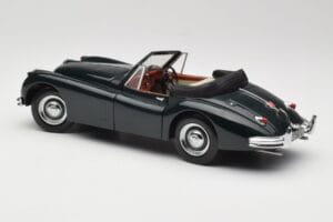 Jaguar XK140 Drophead Coupe Juodas Sun Star 1:18 2802 Metalas - nuotrauka 7 iš 8