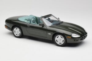 Jaguar XK8 X100 Kabrioletas British Racing Žalias Maisto 1:18 50285 Metalas - nuotrauka 6 iš 8