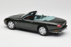 Jaguar XK8 X100 Kabrioletas British Racing Žalias Maisto 1:18 50285 Metalas - nuotrauka 7 iš 8