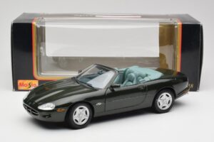 Jaguar XK8 X100 Kabrioletas British Racing Žalias Maisto 1:18 50285 Metalas - nuotrauka 8 iš 8
