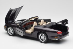Jaguar XKR X100 Kabrioletas Pilkas Maisto 1:18 50331 Metalas - nuotrauka 5 iš 8