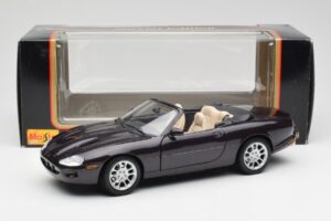 Jaguar XKR X100 Kabrioletas Pilkas Maisto 1:18 50331 Metalas - nuotrauka 8 iš 8