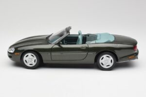 Jaguar XKR X100 Kabrioletas Žalias Maisto 1:18 37800-M1 Metalas - nuotrauka 4 iš 8