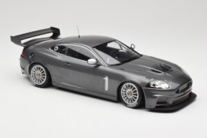 Jaguar XKR GT3 Grey Metallic Minichamps 1:18 150081390 Metalas - nuotrauka 4 iš 6