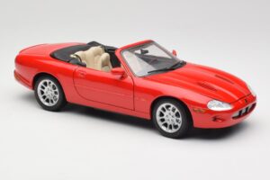 Jaguar XKR X100 Raudonas Maisto 1:18 50330 Metalas - nuotrauka 6 iš 8