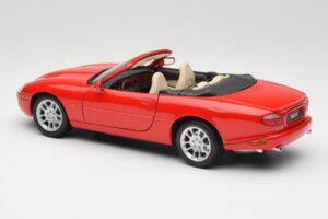 Jaguar XKR X100 Raudonas Maisto 1:18 50330 Metalas - nuotrauka 7 iš 8